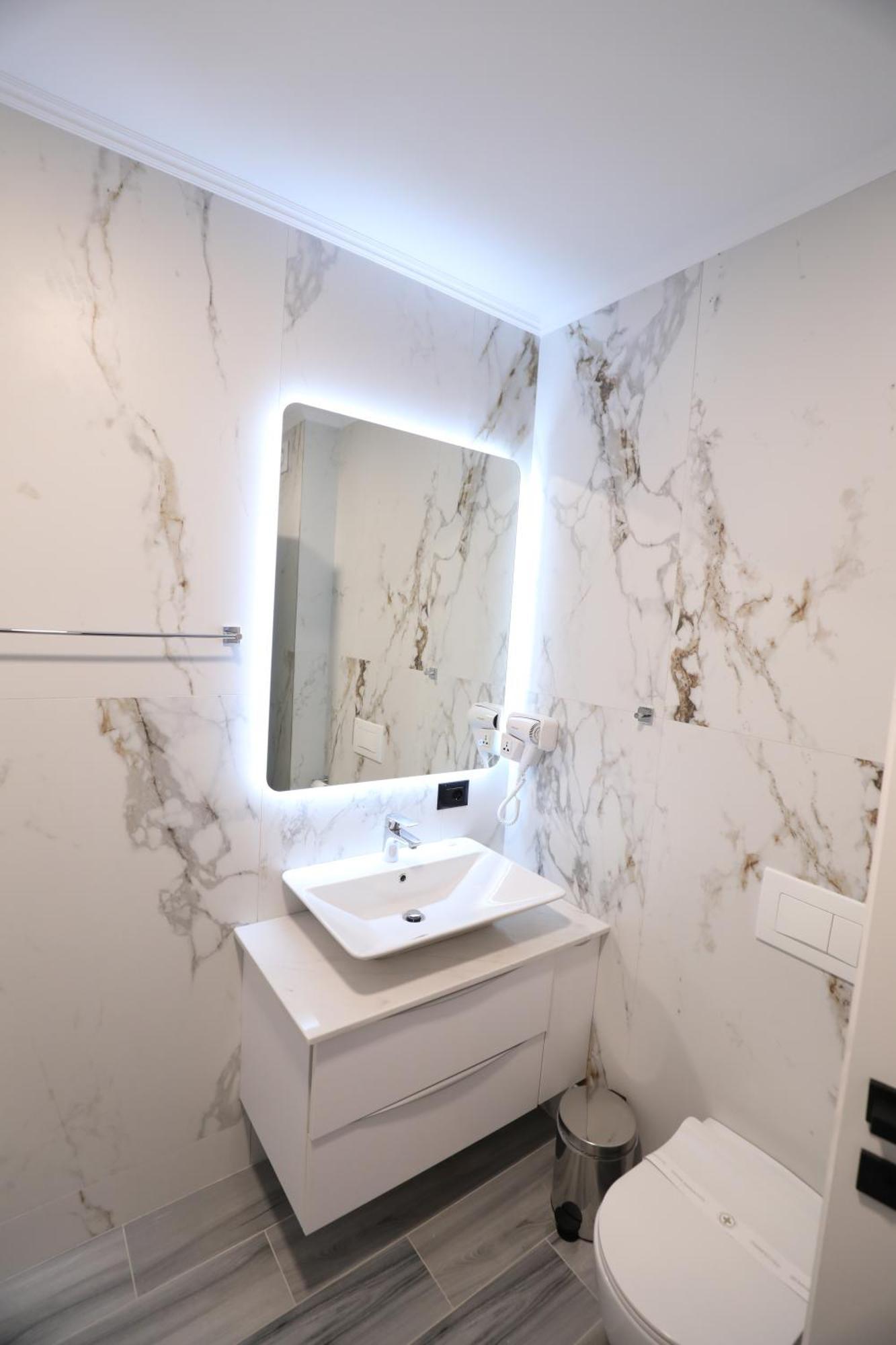 Dallga Suites Tushemisht Exteriér fotografie