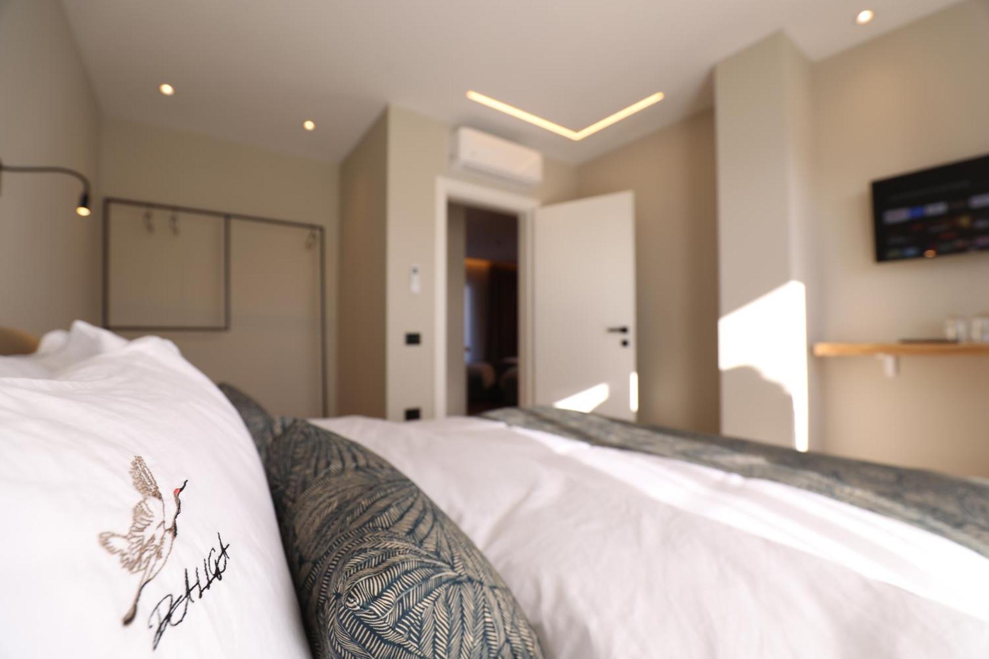 Dallga Suites Tushemisht Exteriér fotografie